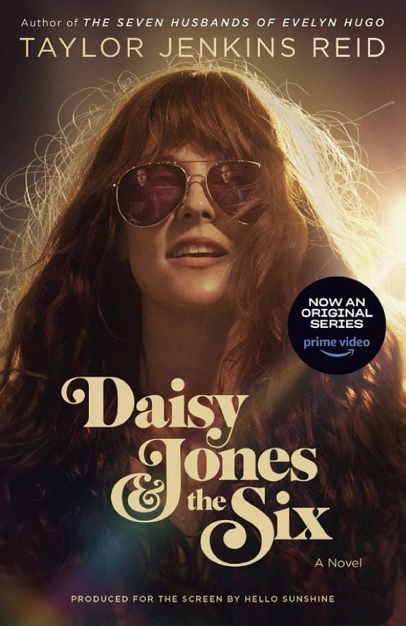 Обложка: Daisy Jones & the six 2